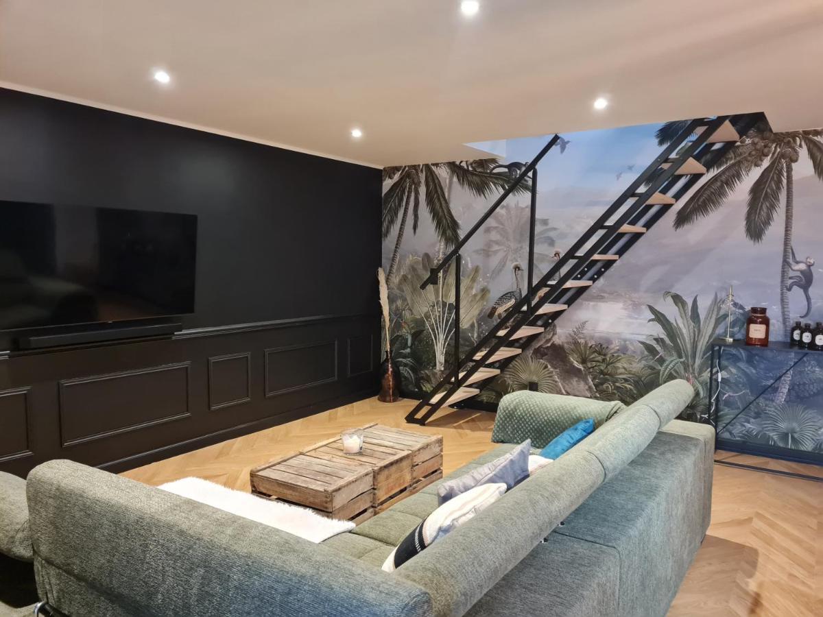 Maison Eliste - Love Gite Chic Avec Jacuzzi Interieur ラ・ガシイ エクステリア 写真