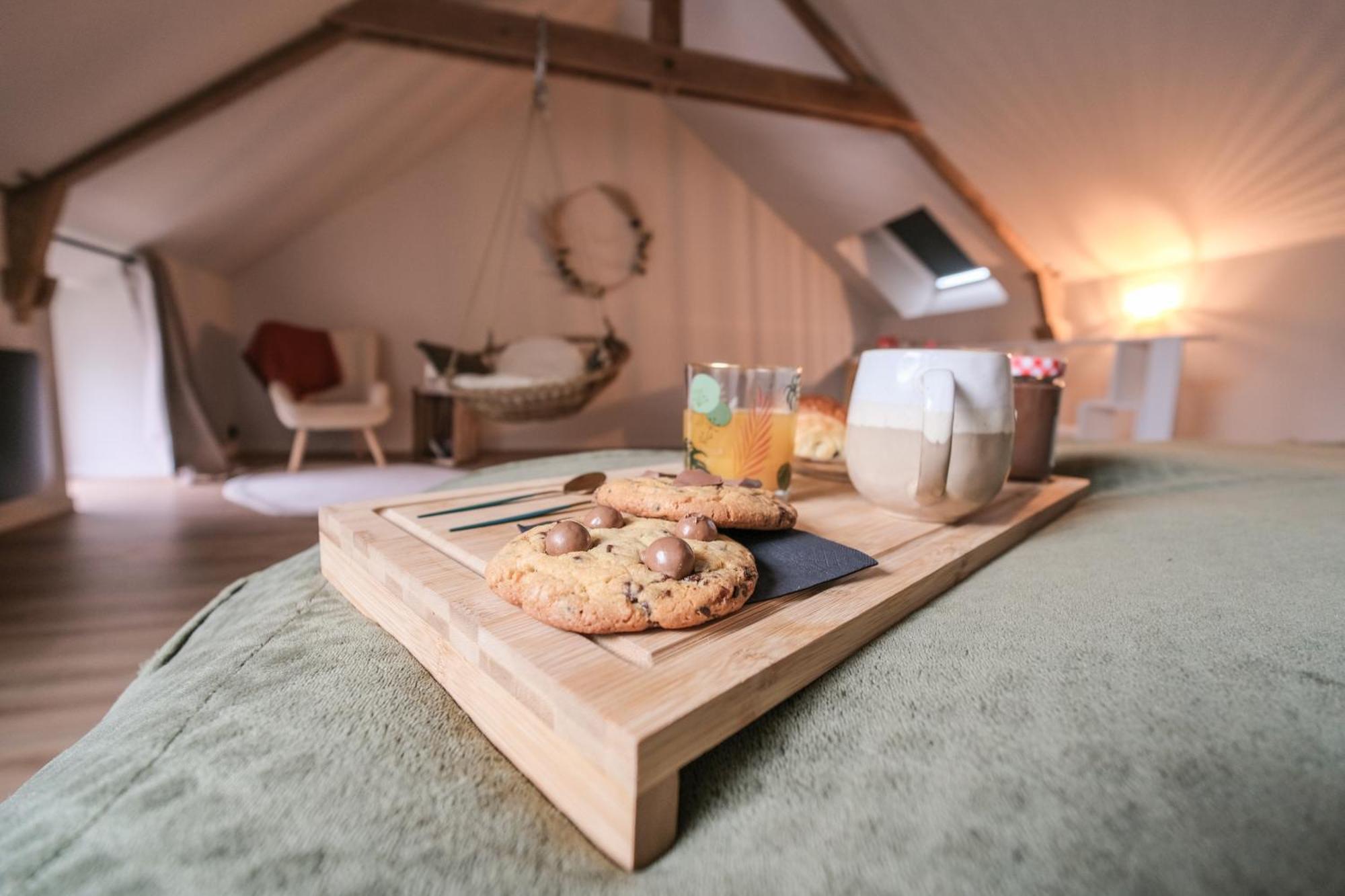 Maison Eliste - Love Gite Chic Avec Jacuzzi Interieur ラ・ガシイ エクステリア 写真
